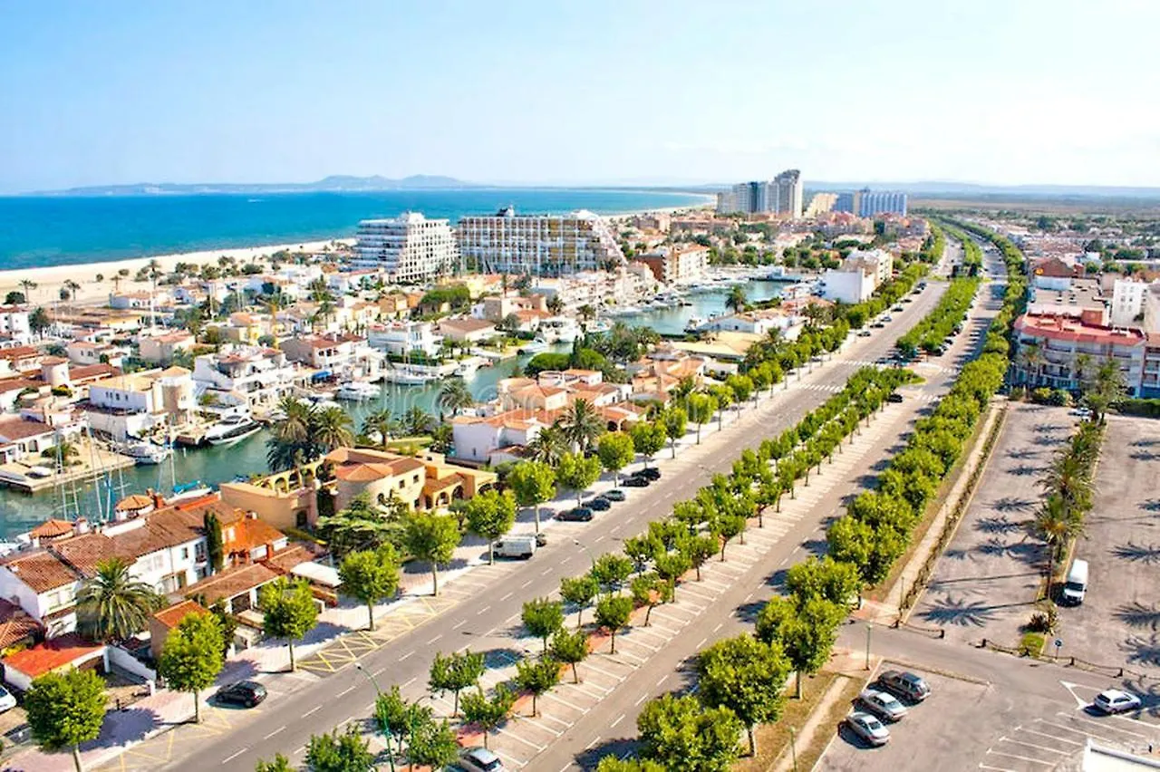 Unsejouraempuriabrava-Terrasse-Vue Mer -Clime- Wifi Parking 0*, Empuriabrava